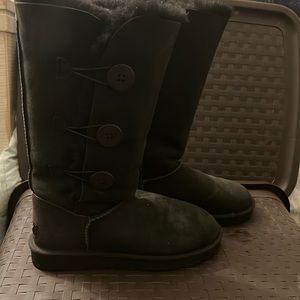 Womens uggs